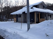 0101-02_s.jpg